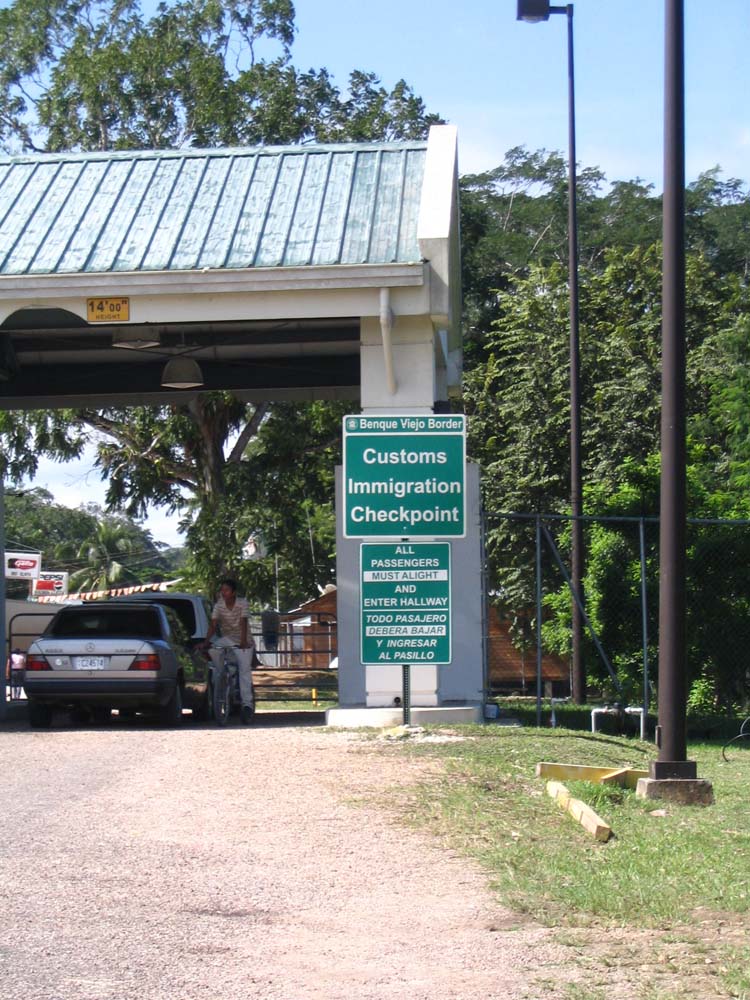 flores-01-border