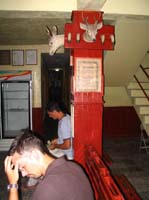 flores-28-deer-mount-bar