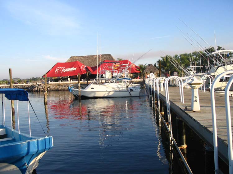 sail-01-harbor