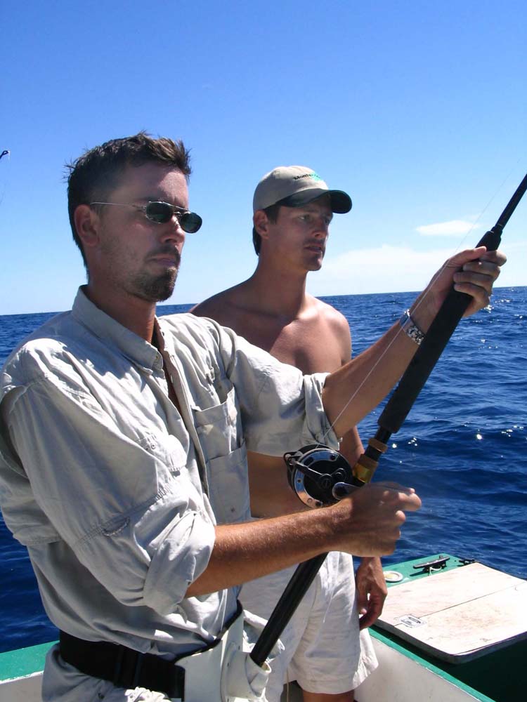 sail-23-robert-kyle-close