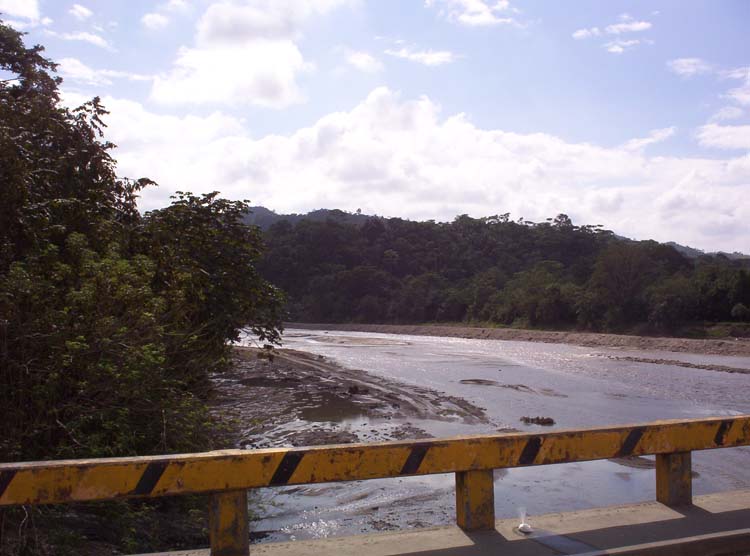 yojoa-02-near-ceiba