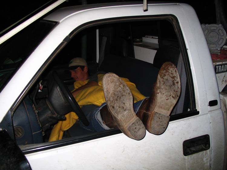17-border-sleeping