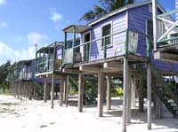 caulker beach lodging