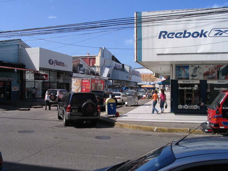 pan-colon-11-reebok