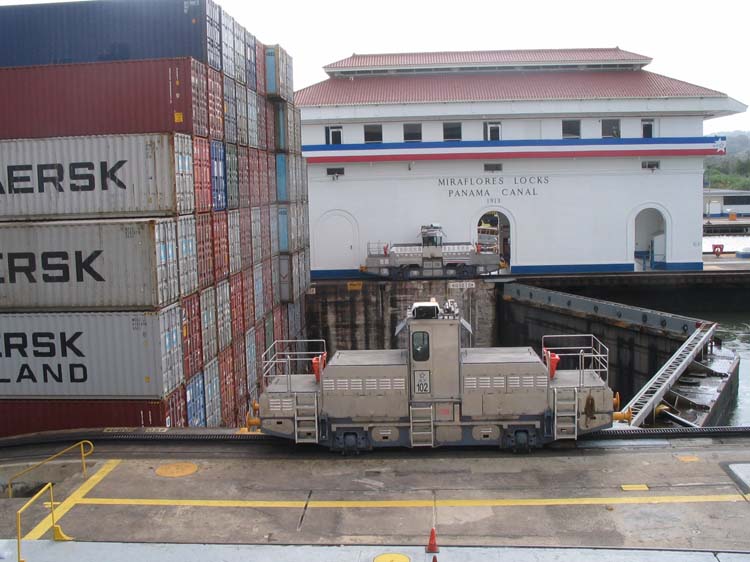 z-13-train-engine